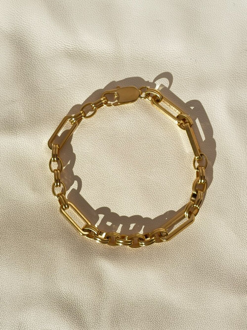 Aouri Chain Link Bracelet | 18K Gold Plated Stainless Steel